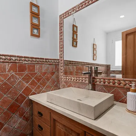 Front Line Townhouse Vakantiehuis *