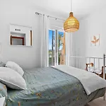 Front Line Townhouse