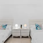 Front Line Townhouse *