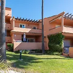Front Line Townhouse Holiday home