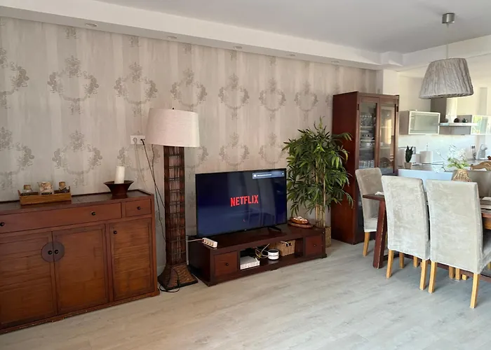 Holiday home Front Line Townhouse