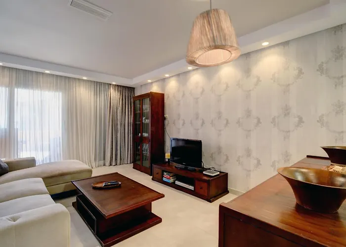 Front Line Townhouse Holiday home Estepona